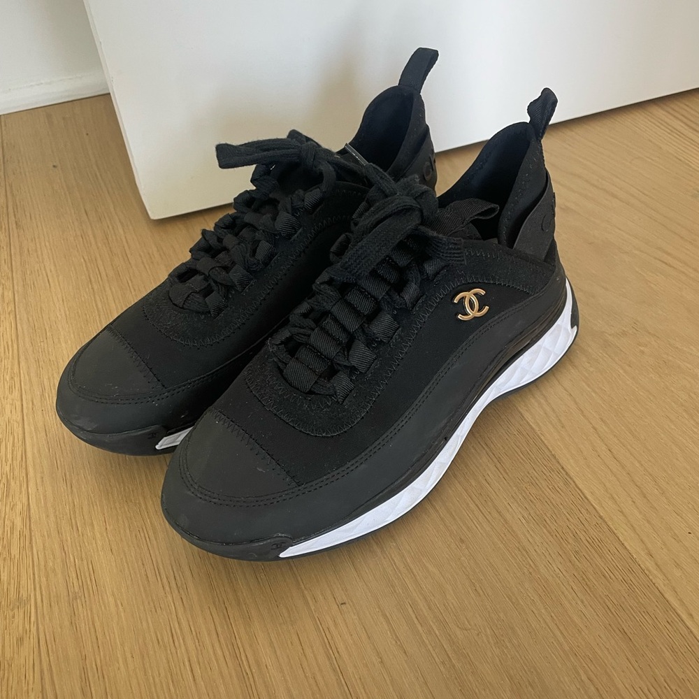 Chanel - Trainer - Cloth Black Plain Size 40 Sneaker